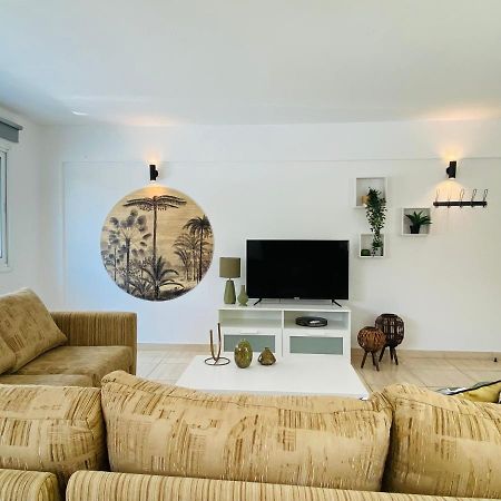 Serena'S 2-Br Apartment In Ларнака Экстерьер фото
