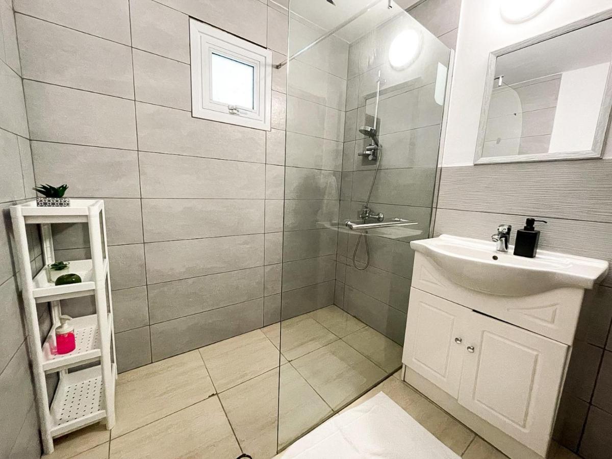 Serena'S 2-Br Apartment In Ларнака Экстерьер фото
