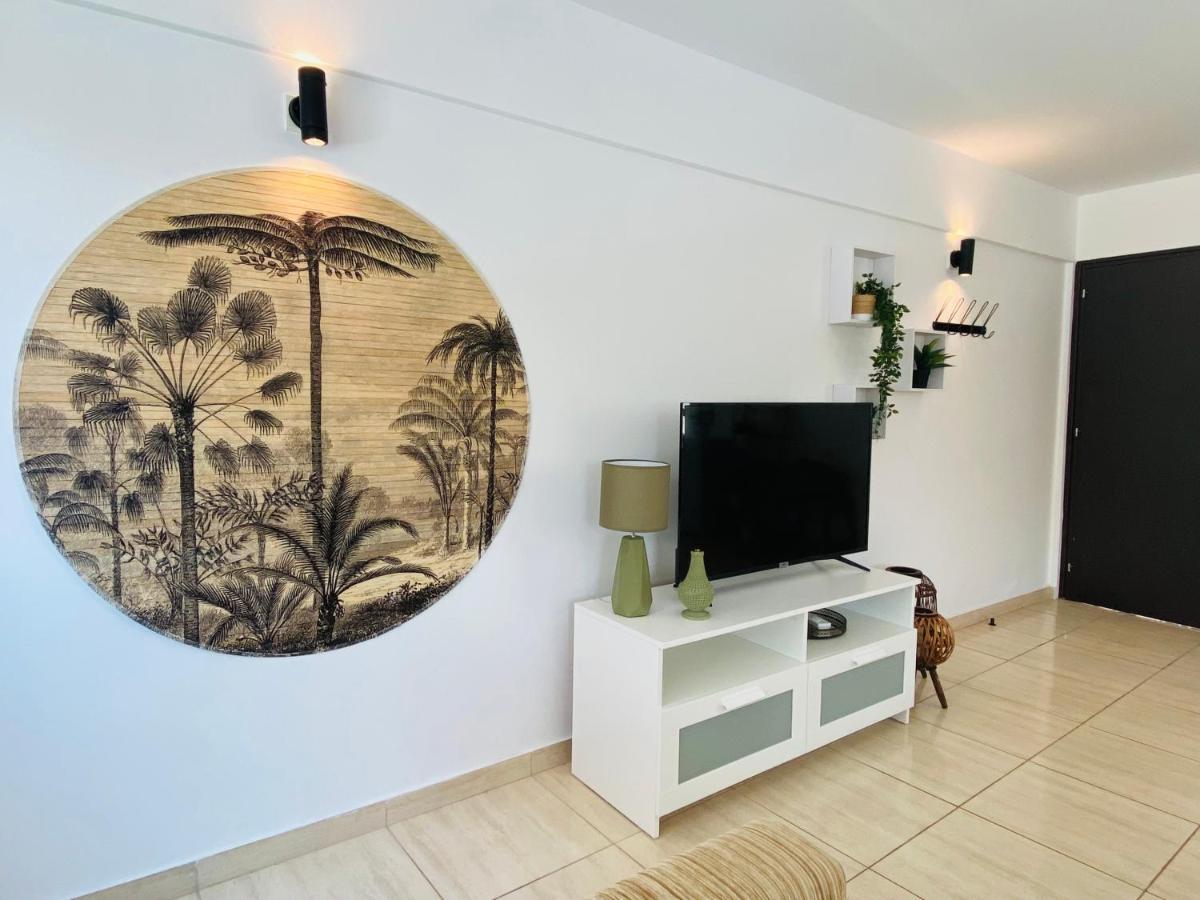 Serena'S 2-Br Apartment In Ларнака Экстерьер фото